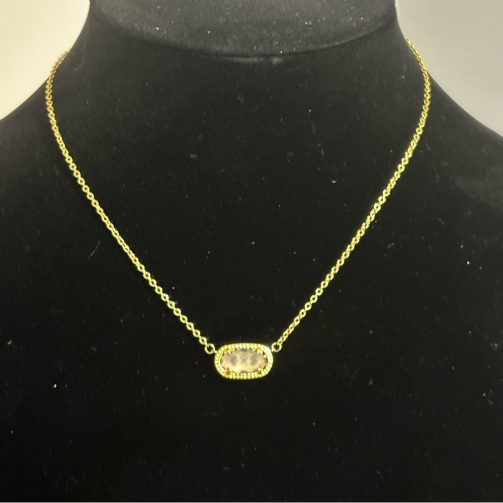 Kendra Scott Elisa Pendant Necklace